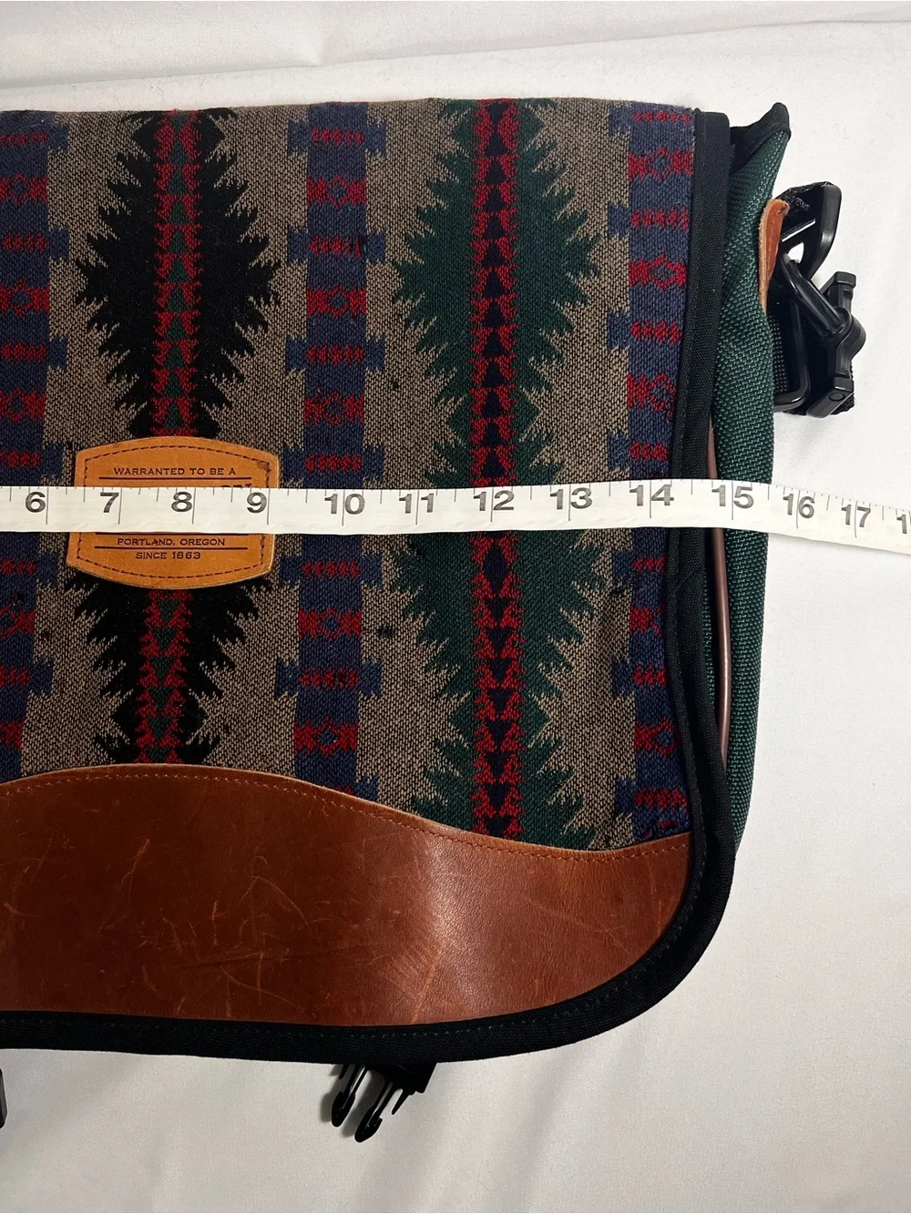 Vintage Pendleton Multicolor Navajo-Style Messenger Bag with Leather Accent